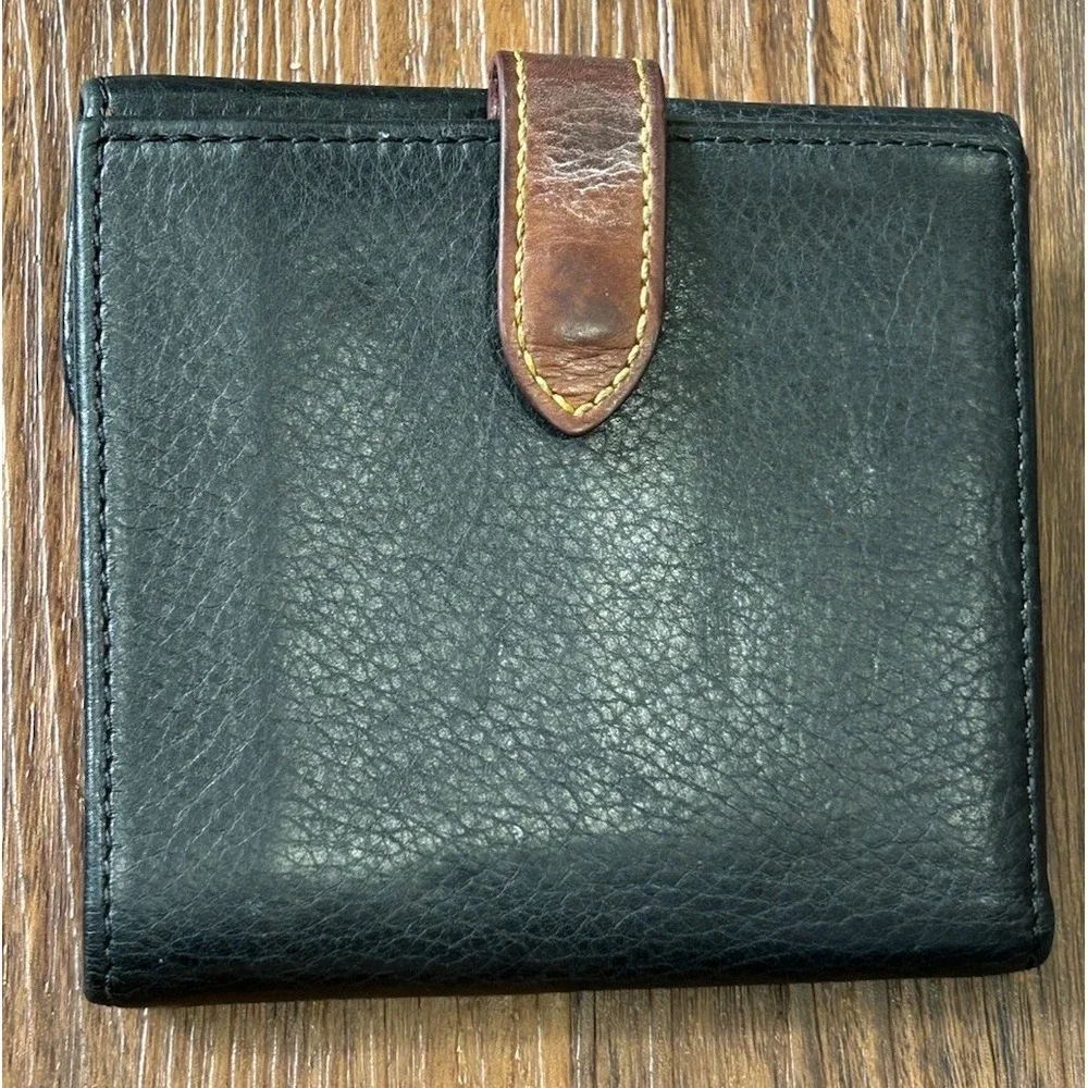 Vintage Dooney & Bourke Black All Weather Leather AWL‎ Wallet Double Fold Snap
